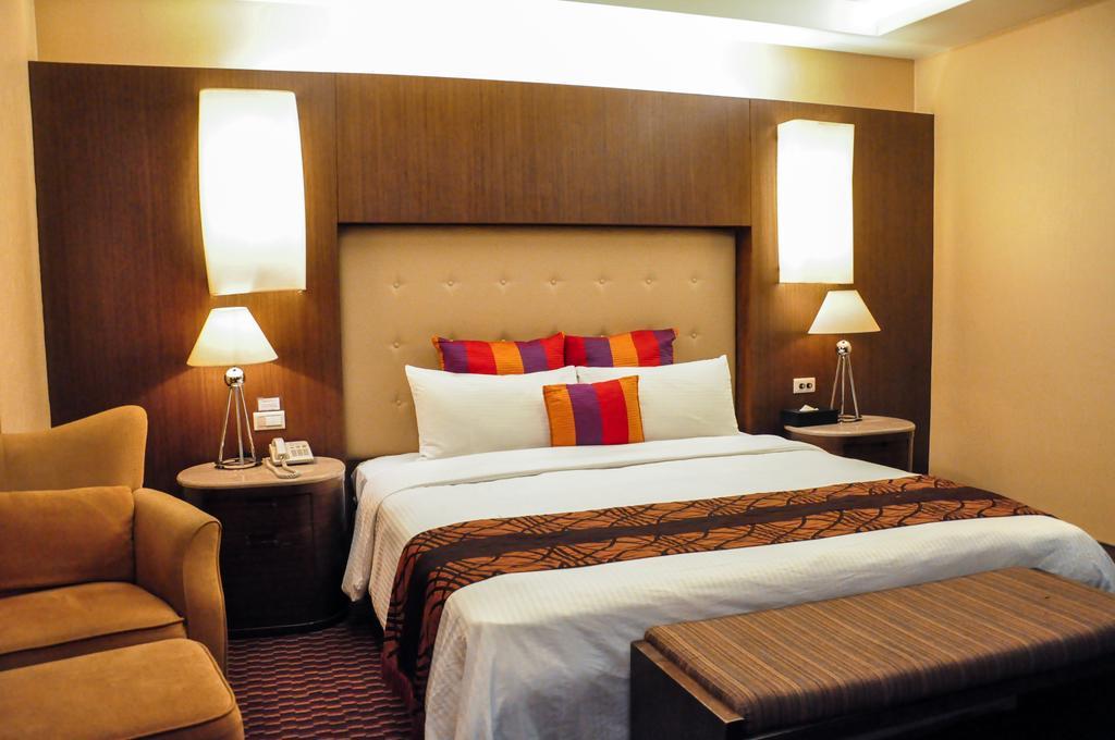 Jingan Classic Inn Zhonghe  Exterior photo