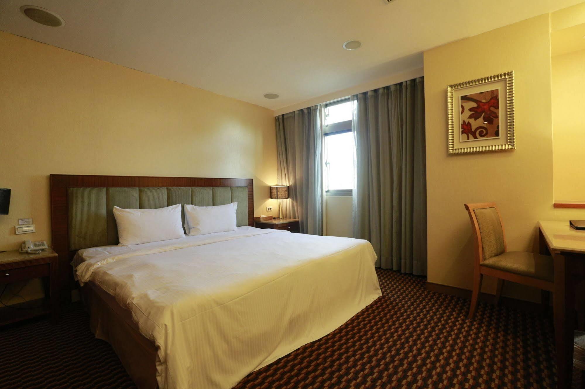 Jingan Classic Inn Zhonghe  Exterior photo